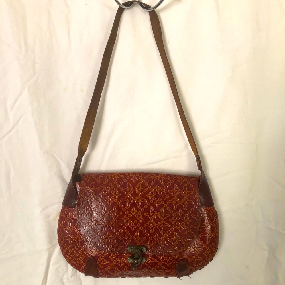 Small vintage handbag